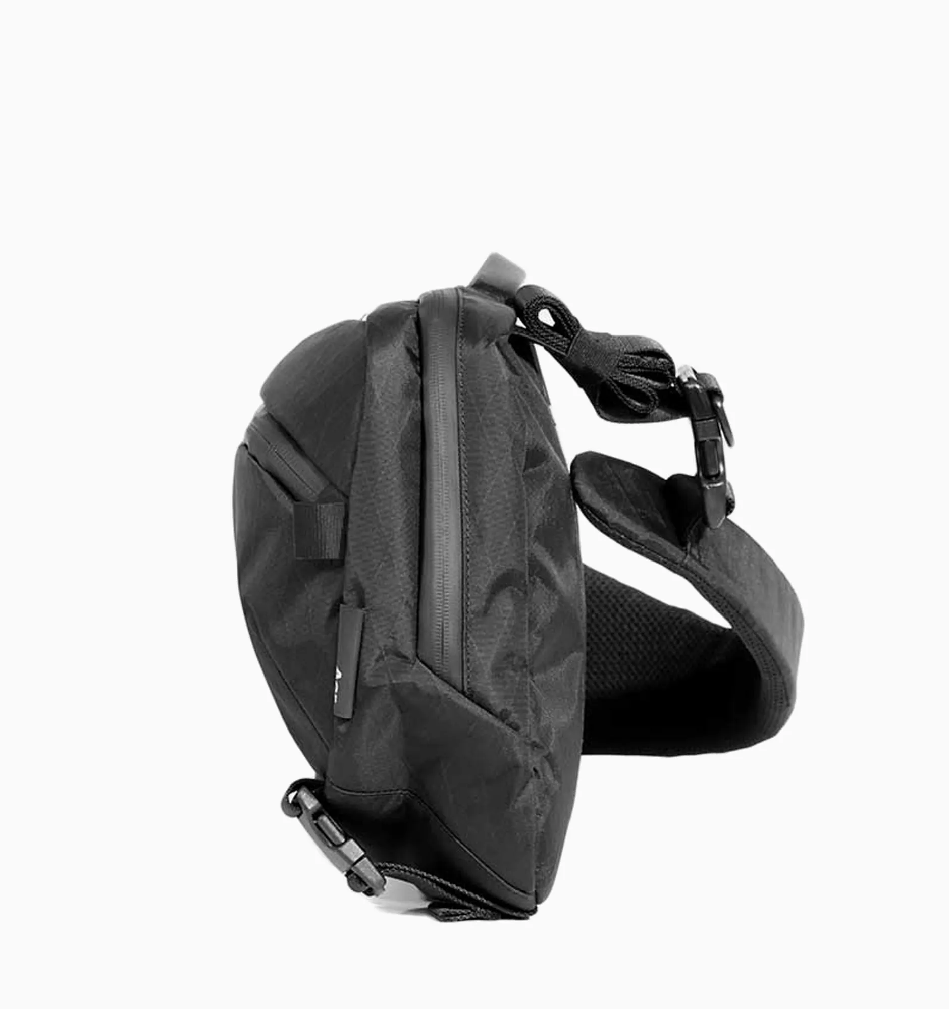 Aer Travel Sling 2 X-Pac